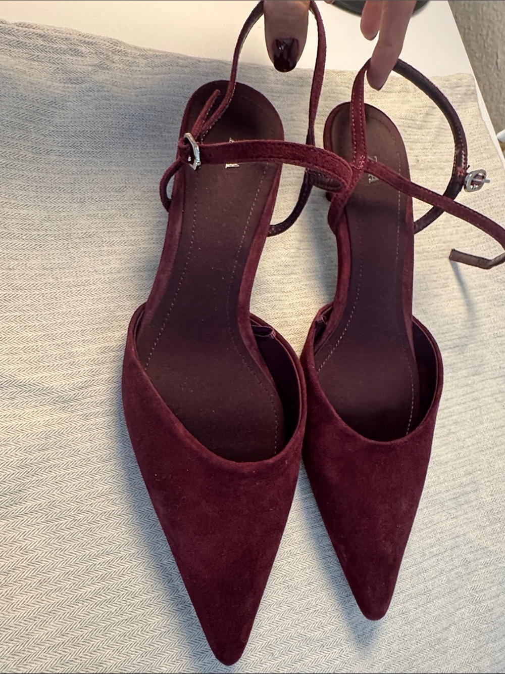 ZARA Burgundy Suede Pointed Slingback Heels
